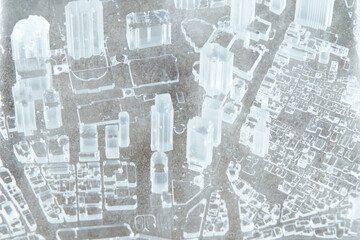 透明な素材で作られた都市の模型