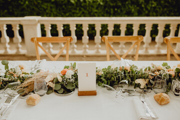 Table numéro une pour les mariés