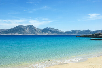 Fototapeta na wymiar Shinoussa island Greece. Small, peaceful Greek island. Idyllic sandy beach.