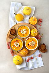 Obraz na płótnie Canvas Spicy pumpkin veggie soup