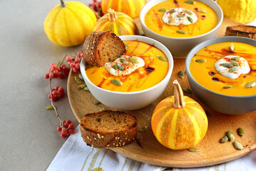 Spicy pumpkin veggie soup