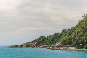 Fototapeta premium Khao Laem Ya-Mu Ko Samet National Park in Rayong Province, Eastern Thailand. The beautiful sea in thailand.