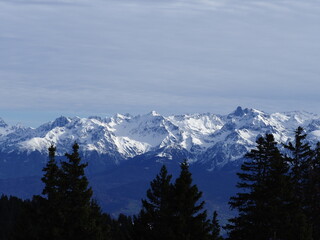 Naklejka na ściany i meble Panorama des alpes à partir du massif du Vercors