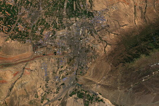 High resolution satellite image of Ürümqi in Xinjiang, China - contains modified Copernicus Sentinel Data (2022)