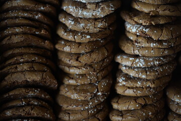 Chocolate cookies, many brown cookies.