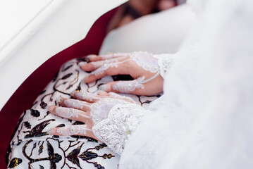 bridal hand