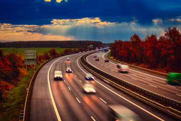 Langzeitbelichtung - Autobahn - Strasse - Traffic - Travel - Background - Line - Ecology - Highway...