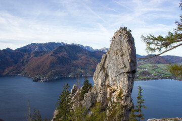 Fototapeta na wymiar Lake Traunsee and Alps seen from Traunstein, Upper Austria, Austria