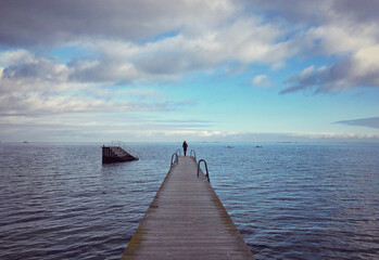 Obraz premium wooden pier on the sea