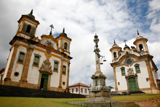 Sao Francisco de Assis and Nossa Senhora do Carmo churches at Praca Minas Gerais, Mariana, Minas Gerais, Brazil.