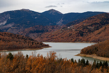 lake in autumn
