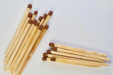 substrate; background; table surface; wood; texture; pattern; picture; background picture; gradient; toothpicks; pieces of wood; wood; twigs; sticks; bamboo sticks; bamboo toothpicks; bamboo; matches