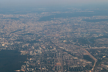 Bird's-eye view of Varshavskoe shosse and Moscow's Chertanovo district.
