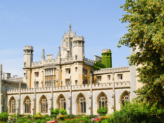 St, john's College building and garden