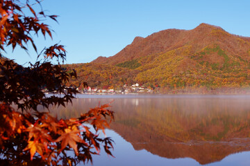 秋の榛名湖