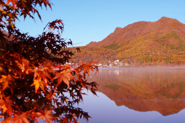 秋の榛名湖
