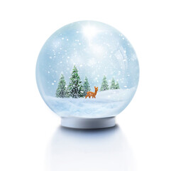 Schneekugel mit Schneeflocken und Weihnachtsbaum isoliert