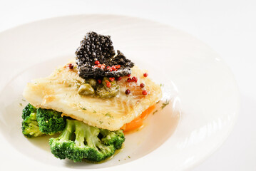 fish with vegetables and sauce