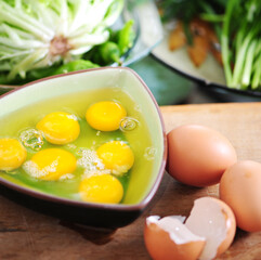 Raw chicken eggs