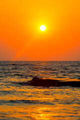 Obraz premium Sunset On Ocean's Horizon