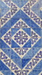 alte Fliesen Portugal Muster floral geometrisch