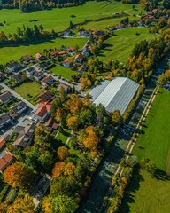 Ausblick auf Pfronten rund um den Kurpark und das Eisstadion an der Vils
