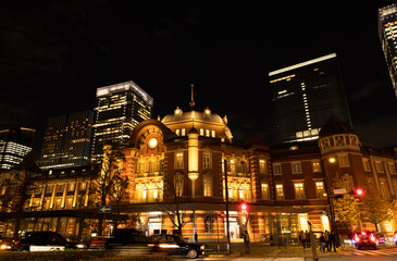 Fototapeta na wymiar 東京駅 夜