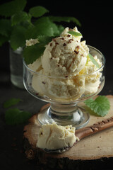 Ice cream scoops in an ice cream bowl