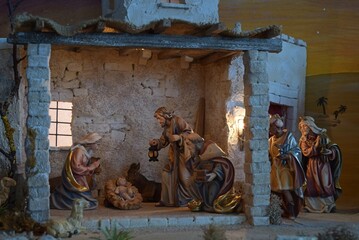orientalische Weihnachtskrippe, Krippe mit Jesus, Maria, Josef und den drei heiligen Königen...