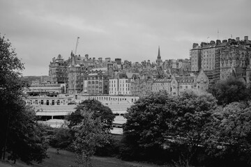 Fototapeta na wymiar Edinburgh Scotland: 19th Oct 2022: Edinburgh City skyline in Autumn view from Princes Street gardens