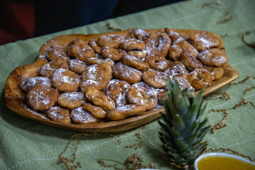 cinnamon pies