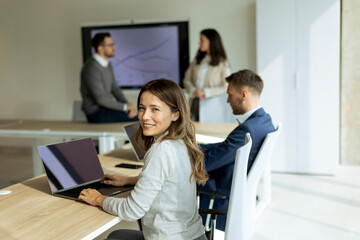Businesspeople working in team in the office