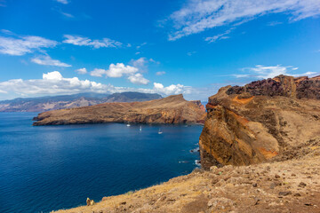 Unterwegs auf der Blumeninsel Madeira und seinen facettenreichen Landschaft - Madeira - Portugal 