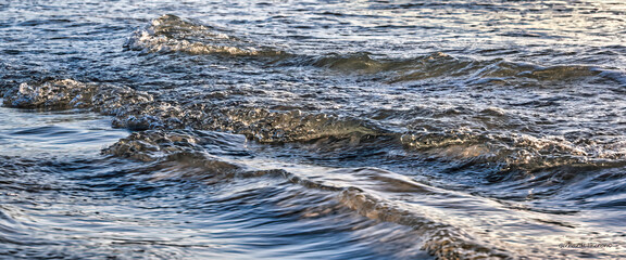 Waves (Yzerfontein, South Africa)