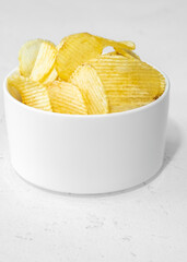 Waved potato chips