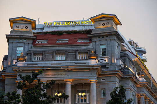 SINGAPORE - May 10, 2019: The Fullerton Hotel main building view during sunset