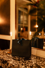 Cadeau de Noël sur la cheminée