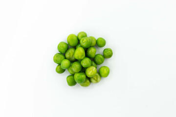 green peas isolated. fresh organic vegetables. top view