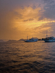 Fototapeta premium boat on the sea