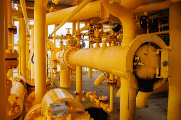 Offshore Industry valve oil and gas production petroleum