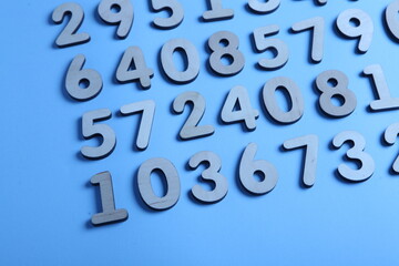 Obraz premium Colorful wooden numbers background. Numbers texture abstraction. Global economy crisis concept. Finance data pattern.