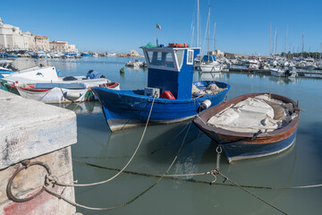 Port rybacki, kuter, Włochy