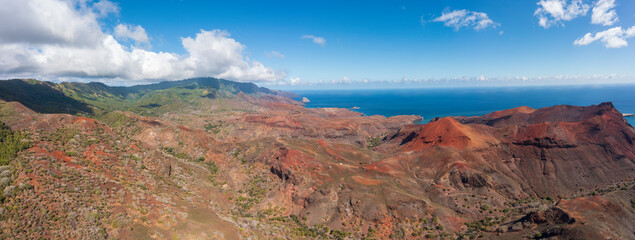 Vue aérienne et panoramic de l'ile de UA HUKA dans l'archipel des marquises en polynesie francaise 