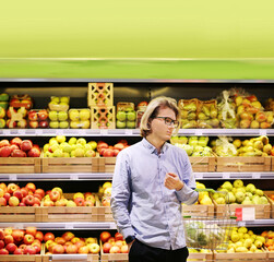 Man buying fruits at the market