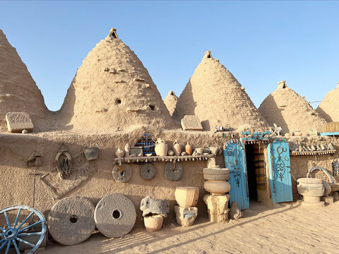 Harran, Sanli Urfa, Turkiye, View of the traditional conical houses of Harran.
