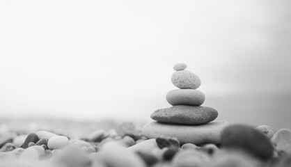 Fototapeta na wymiar Zen stones on the beach 