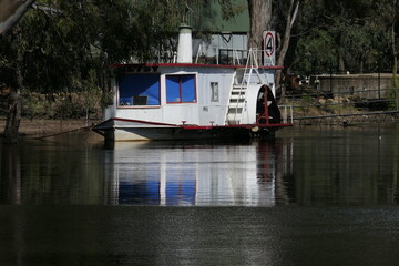 Fototapeta na wymiar Paddle boat or river boat on the Murray River at Barmah