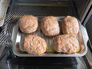 トースターで焼いたハンバーグ