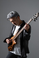 Bass・演奏・男性 © naka