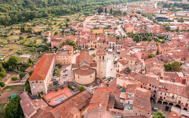 Fototapeta na wymiar Amazing cityscape aerial view on Besalu medieval town, Catalonia Spain
